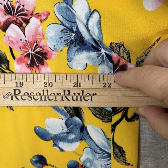 John Mark Blouse Womens Large Yellow Floral Ruffle Bell Sleeve Hi-Low V-Neck - Picture 8 of 10